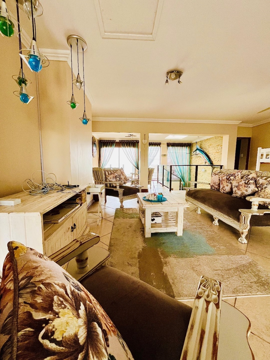 6 Bedroom Property for Sale in Tergniet Western Cape